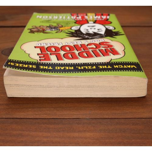 Middle School - Dog's Best Friend | Home | Mickle & More Second-Hand Books