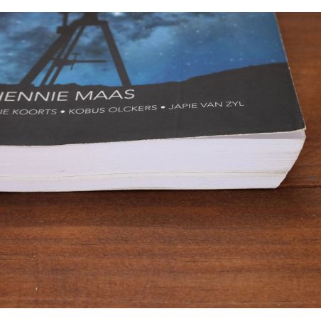 Sterre En Planete | Home | Mickle & More Second-Hand Books