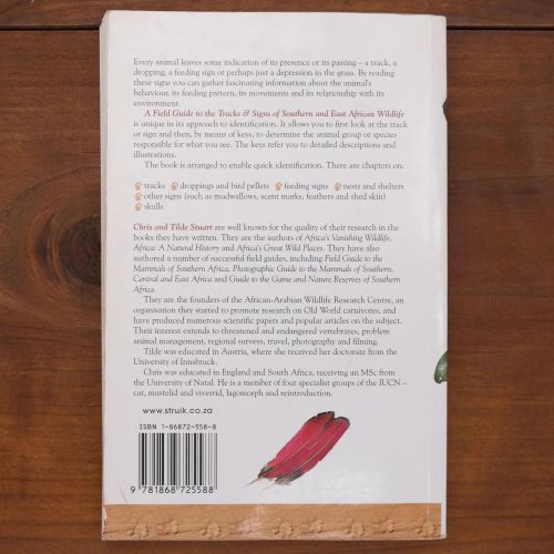 A Field Guide To The Tracks & Signs Of Southern And Eastern African Wildlife | Home | Mickle & More Second-Hand Books