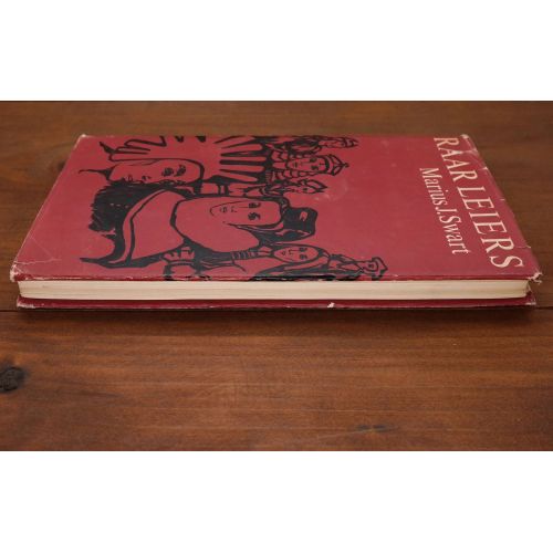 Raar Leiers | Home | Mickle & More Second-Hand Books