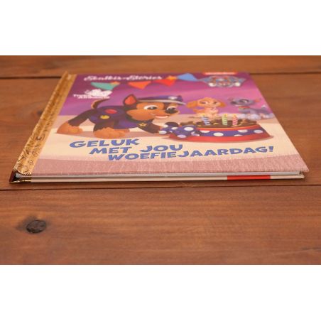 PAW Patrol: Geluk Met Jou Woefiejaardag! (Skatkis Stories) | Home | Mickle & More Second-Hand Books