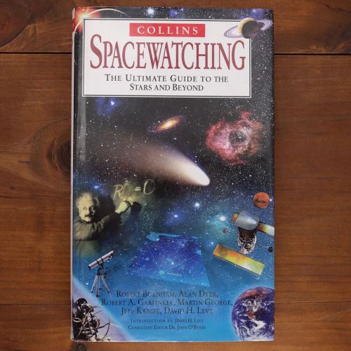 Collins Spacewatching: The Ultimate Guide to the Stars and Beyond | Astronomy | Mickle & More Second-Hand Books