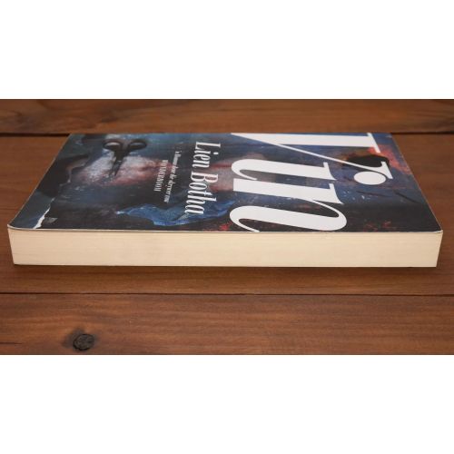 Vin | Fiksie | Mickle & More Second-Hand Books