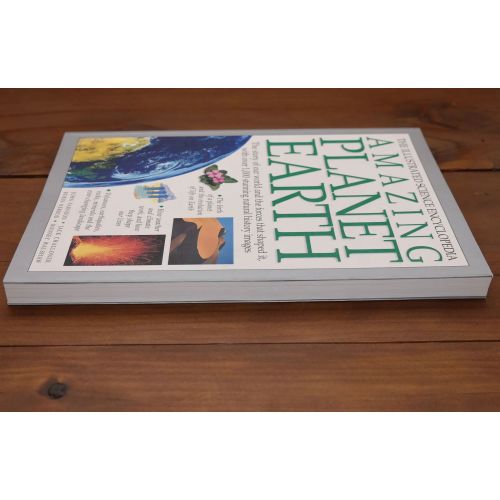 The Illustrated Science Encyclopedia: Amazing Planet Earth | Home | Mickle & More Second-Hand Books