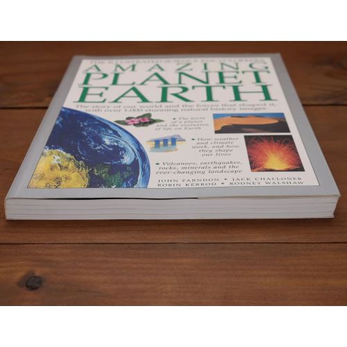 The Illustrated Science Encyclopedia: Amazing Planet Earth | Home | Mickle & More Second-Hand Books