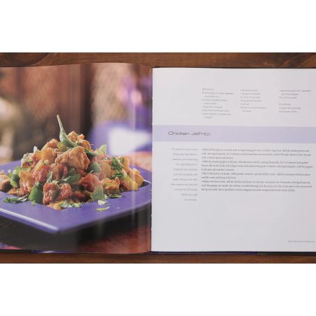 Curries - 40 Authentic Curry Recipes From Around The World | Home | Mickle & More Second-Hand Books