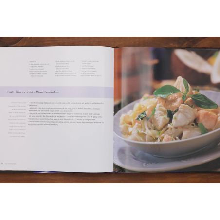 Curries - 40 Authentic Curry Recipes From Around The World | Home | Mickle & More Second-Hand Books