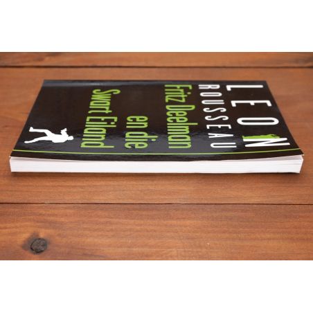Fritz Deelman en die Swart Eiland | Jeug | Mickle & More Second-Hand Books