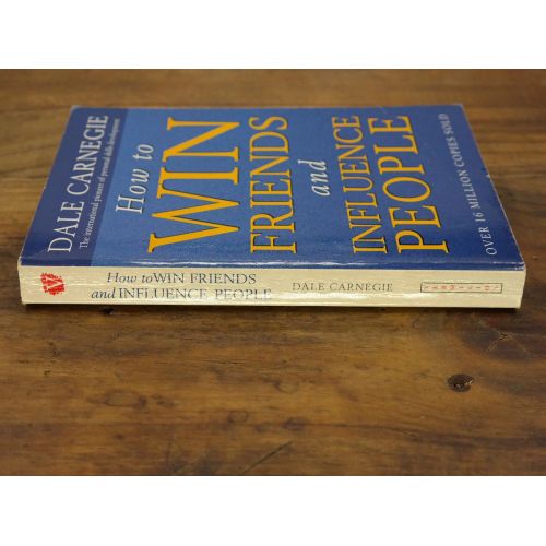 How To Win Friends And Influence People | Personal Growth | Mickle & More Second-Hand Books
