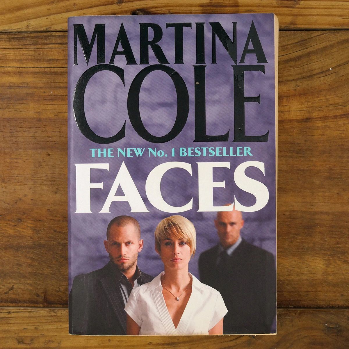 Faces | Mystery | Mickle & More Second-Hand Books