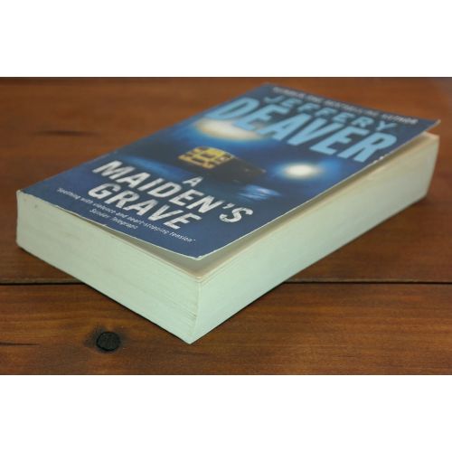 A Maiden's Grave | Suspense | Mickle & More Second-Hand Books