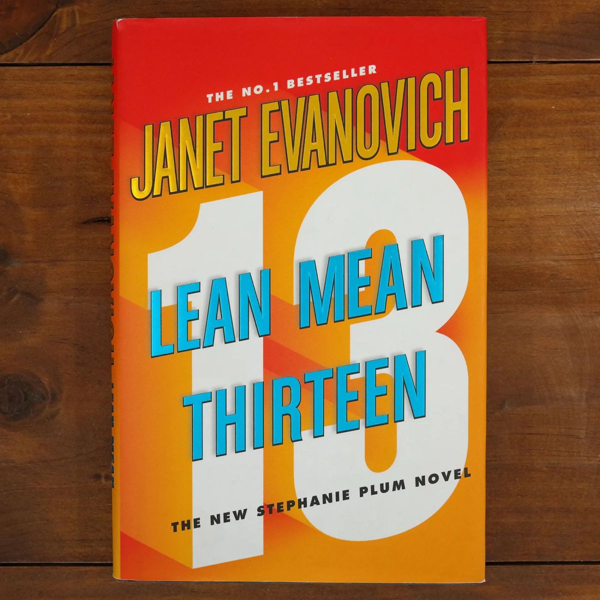 Lean Mean Thirteen (Stephanie Plum: Book 13) | Mystery | Mickle & More Second-Hand Books