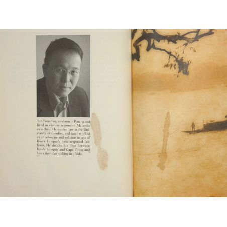 The Gift Of Rain | Literary | Mickle & More Second-Hand Books