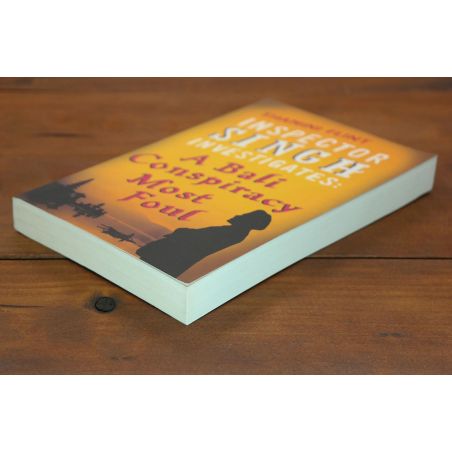 Inspector Singh Investigates: A Bali Conspiracy Most Foul (Book 2 of Inspector Singh Investigates mystery series) | Mystery | Mi